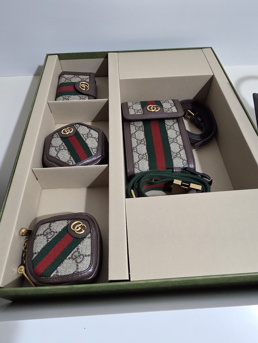 Gucci Beige GG Supreme Canvas Small Pouch Set with Green and Red Web Stripe